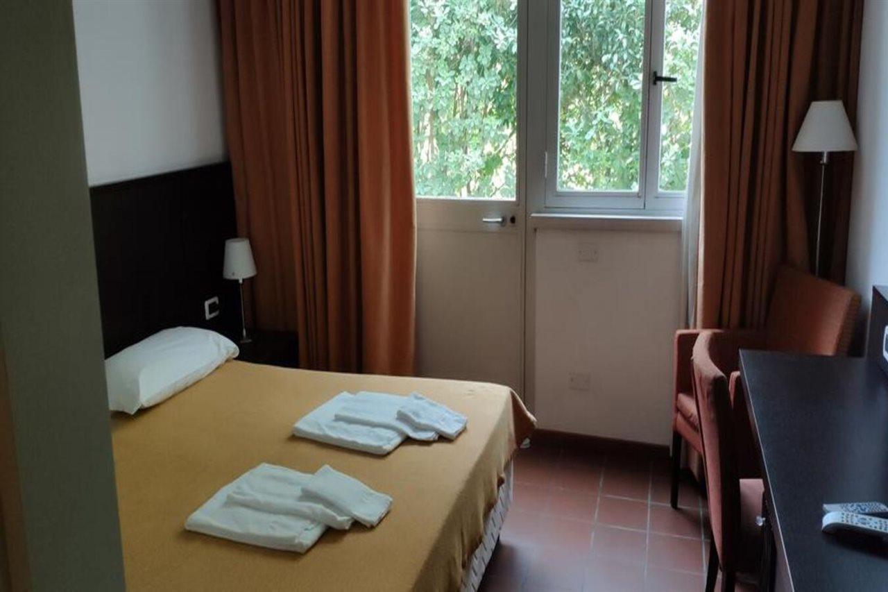 Beach Hotel Eurovil Predore Dış mekan fotoğraf