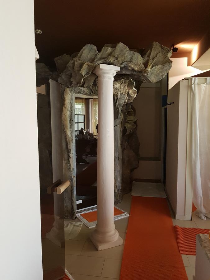 Beach Hotel Eurovil Predore Dış mekan fotoğraf